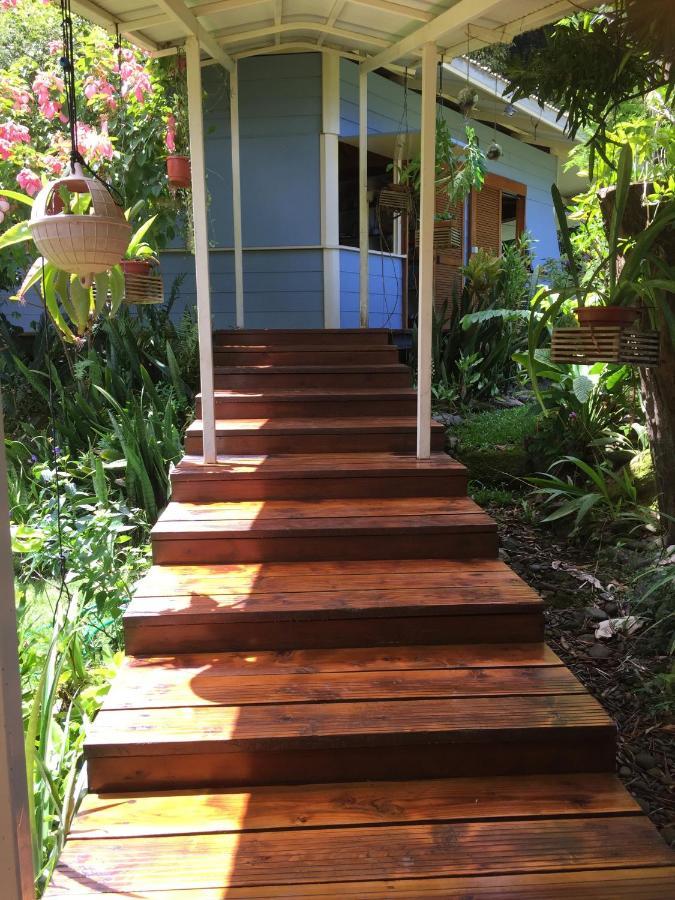 Villa O Vai Teahupoo Exterior photo